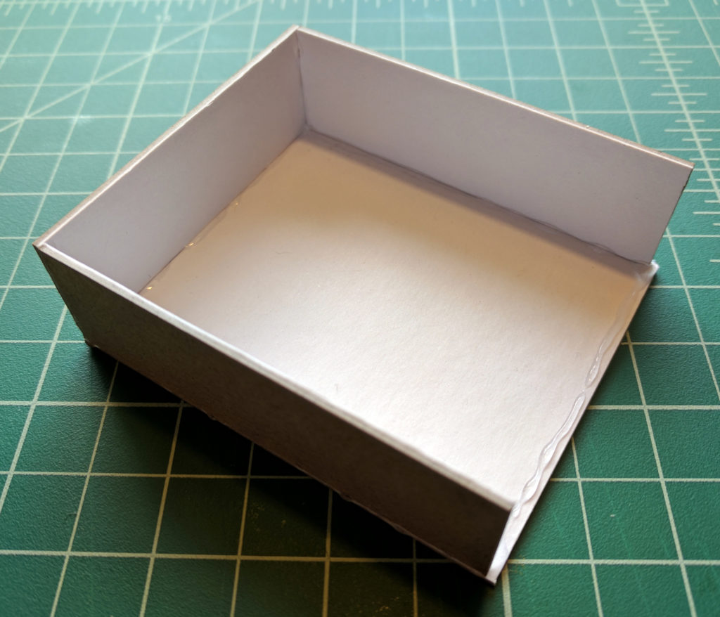 TUTORIAL: Two-Piece Bit Boxes for Board Games + Bonus Content